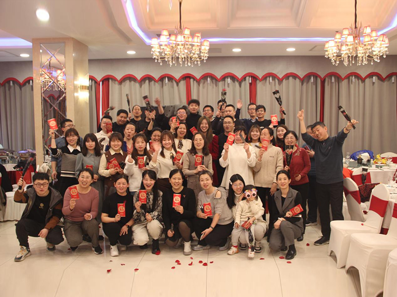 In order to enable all female employees to have a harmonious, warm, relaxed and happy Women's Day, the company organized the 